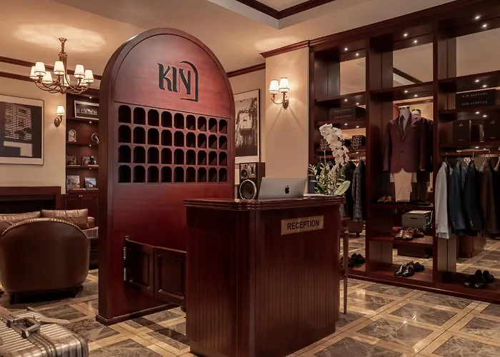 Kin Hotel Dong Du